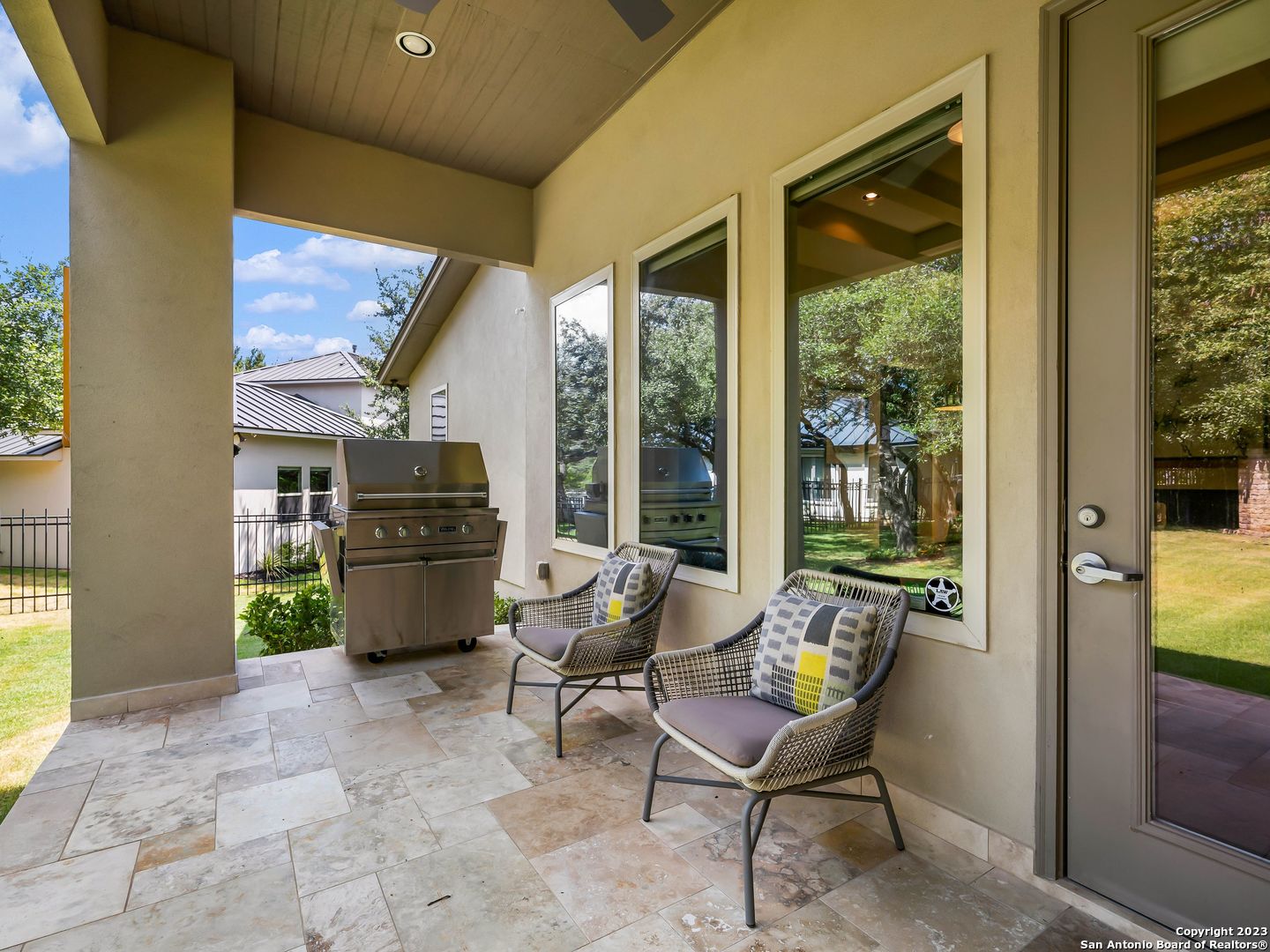 9 Saxby Glen