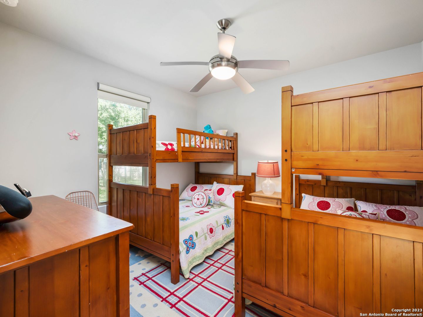 9 Saxby Glen