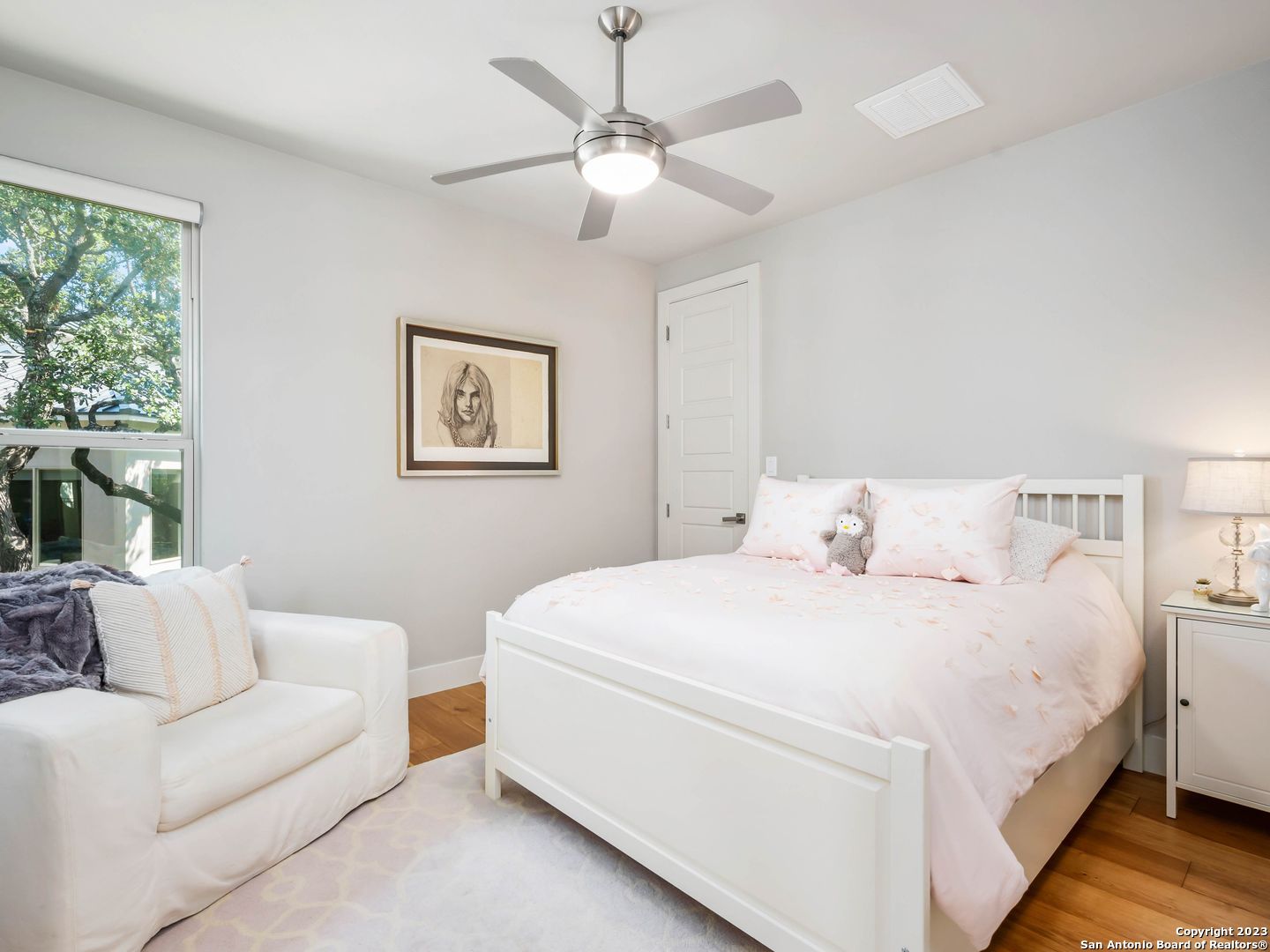 9 Saxby Glen