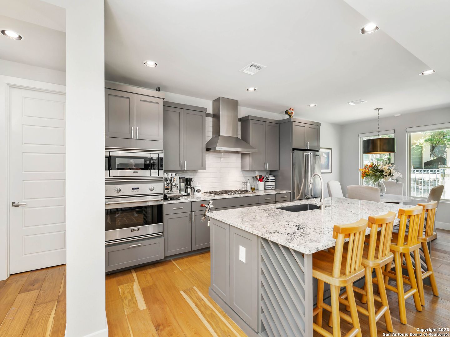 9 Saxby Glen