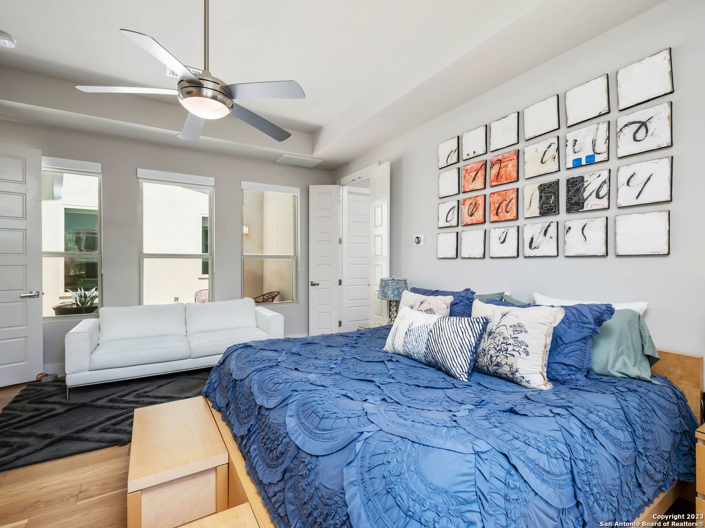 9 Saxby Glen