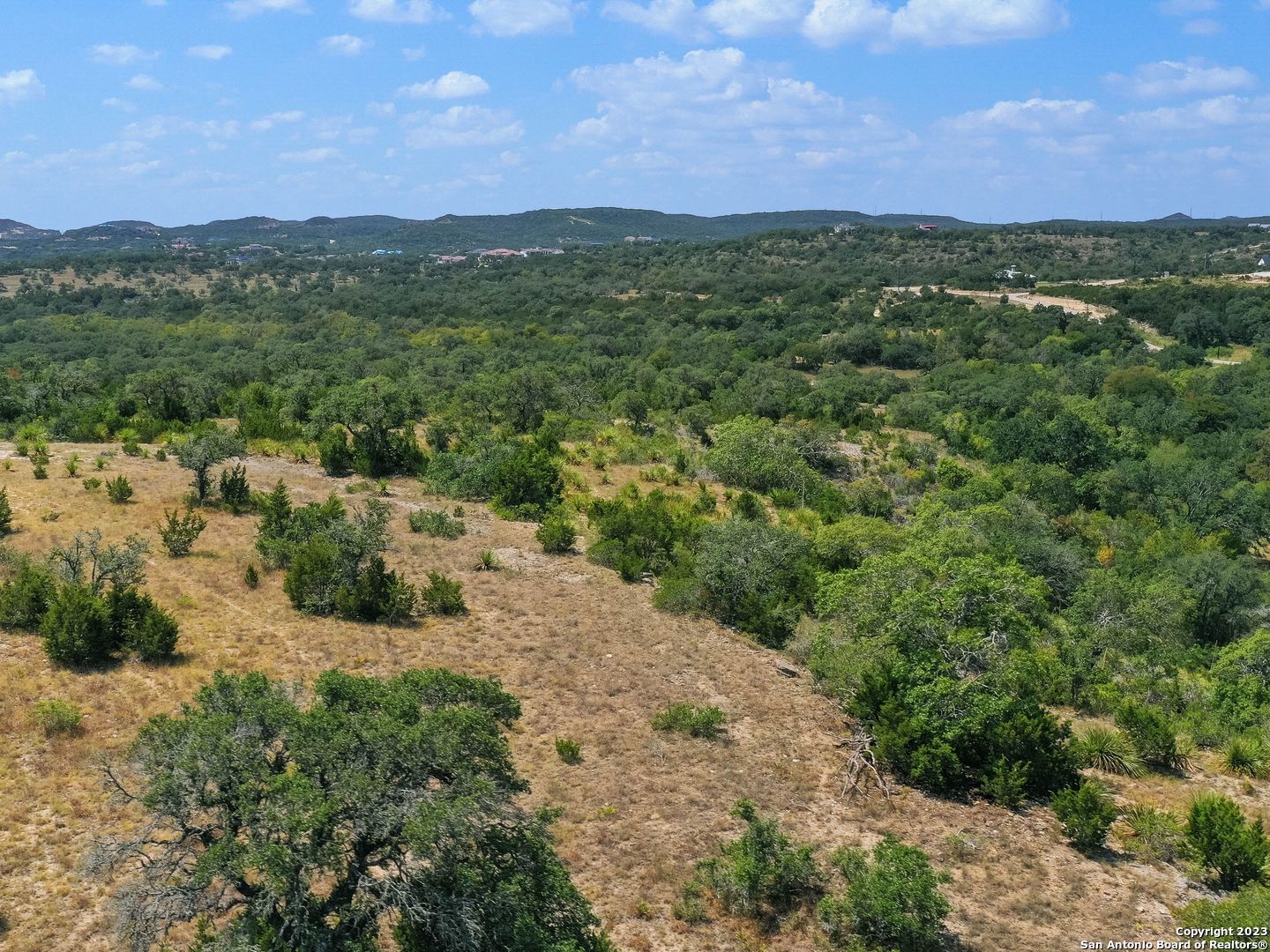 LOT 30 TOUTANT BEAUREGARD RD