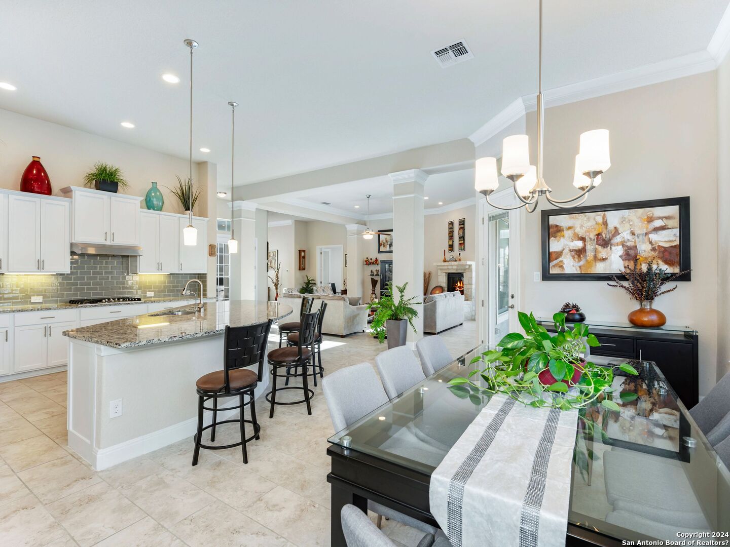 17810 HILLSEDGE