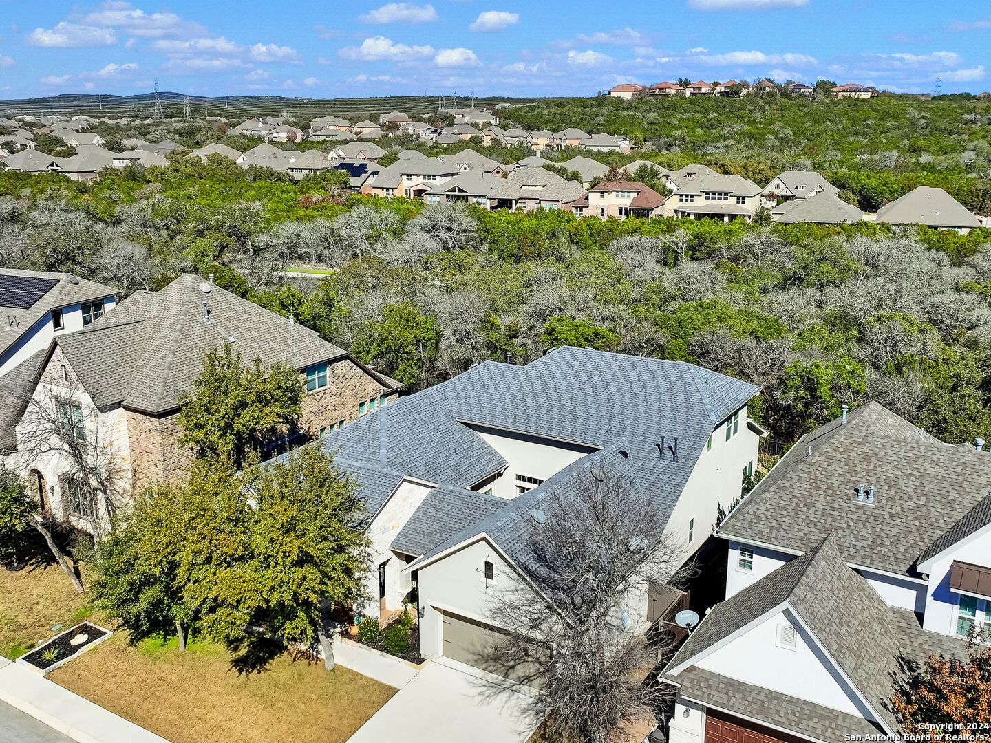 17810 HILLSEDGE
