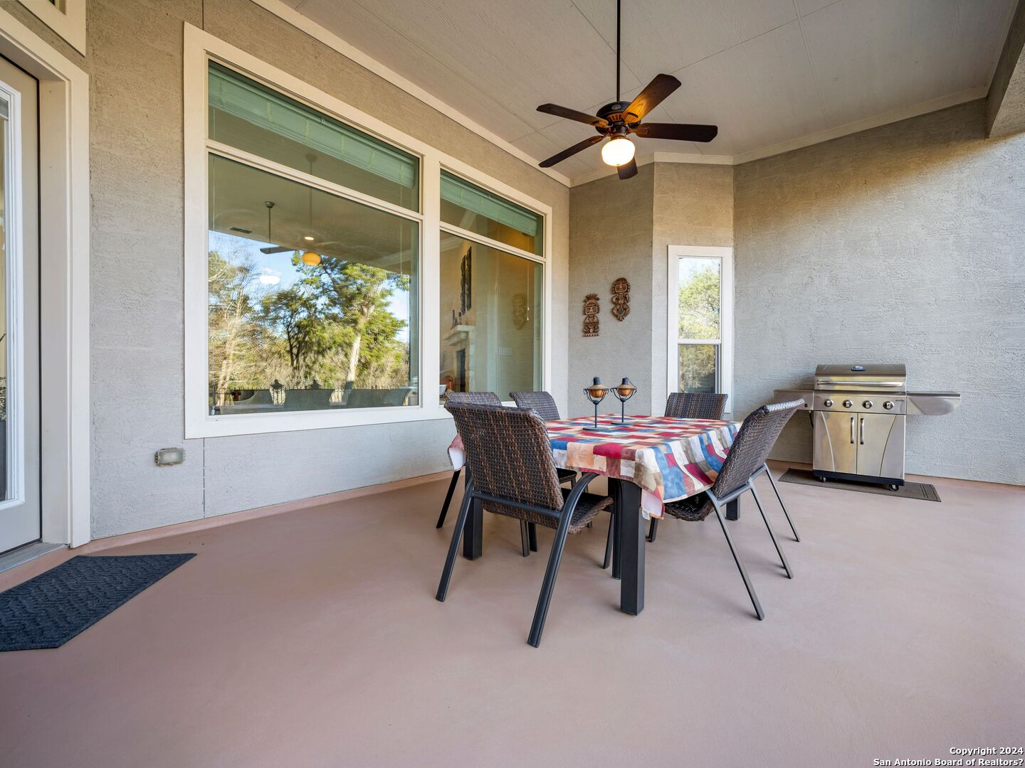 17810 HILLSEDGE