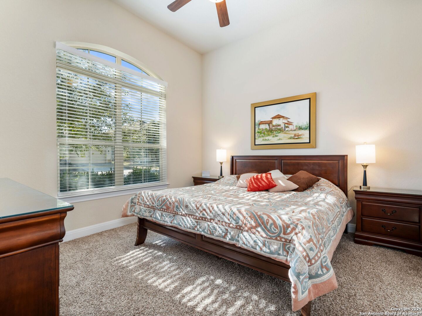17810 HILLSEDGE