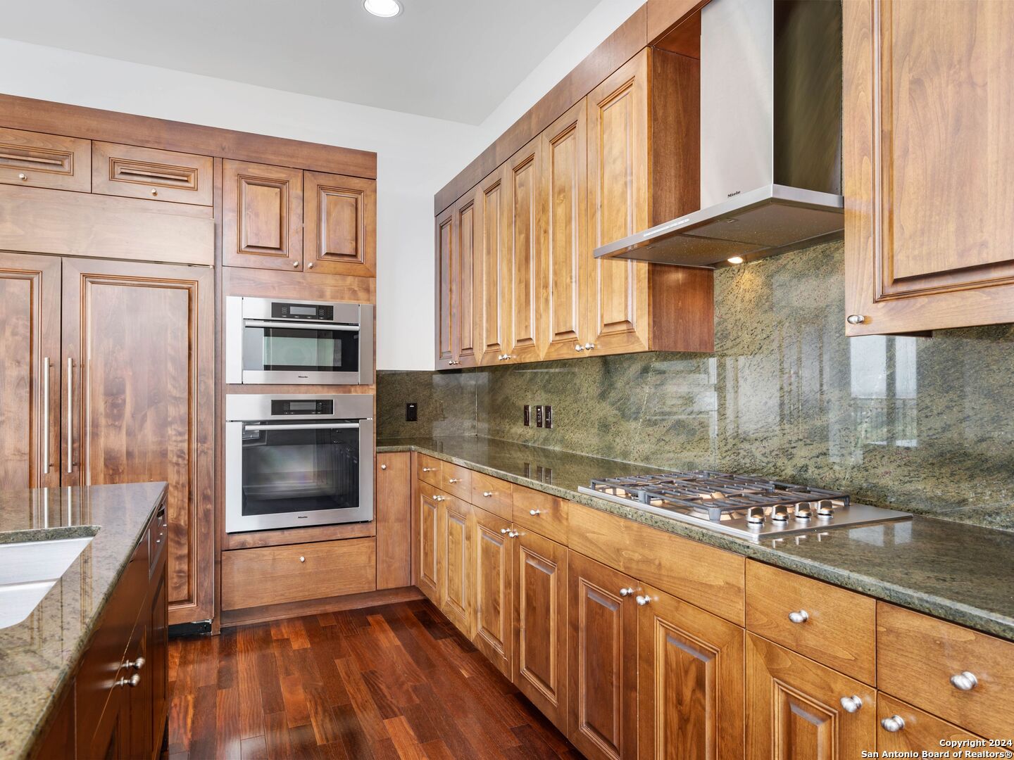 4242 BROADWAY 1904