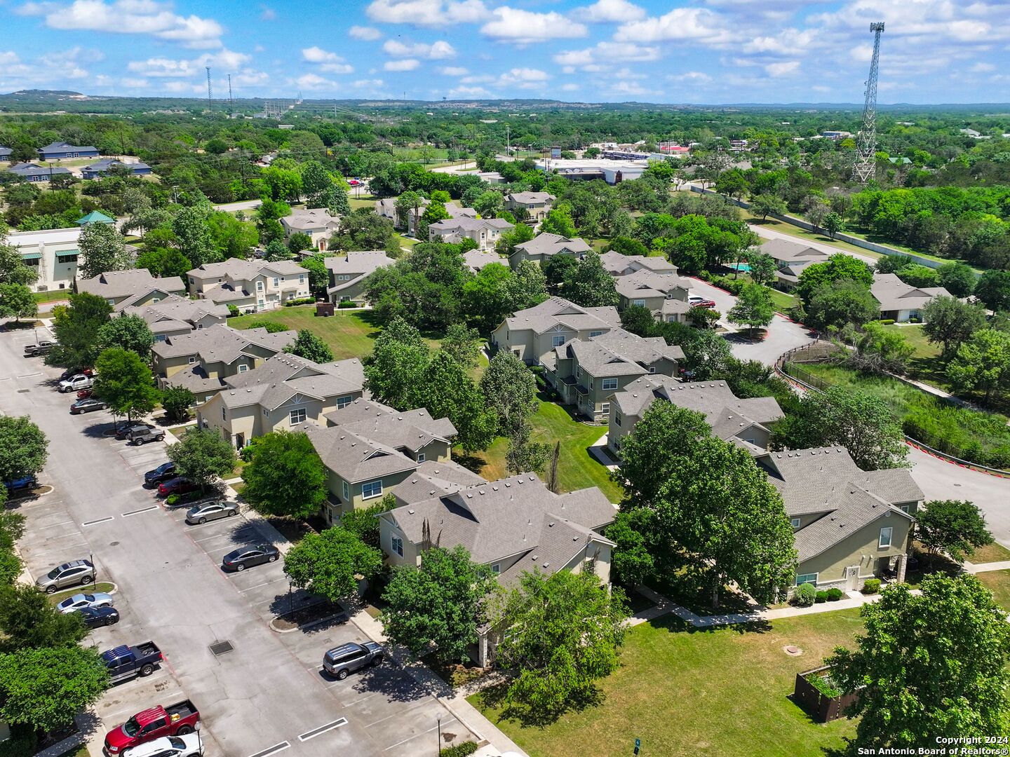 1000 DIAMOND DR