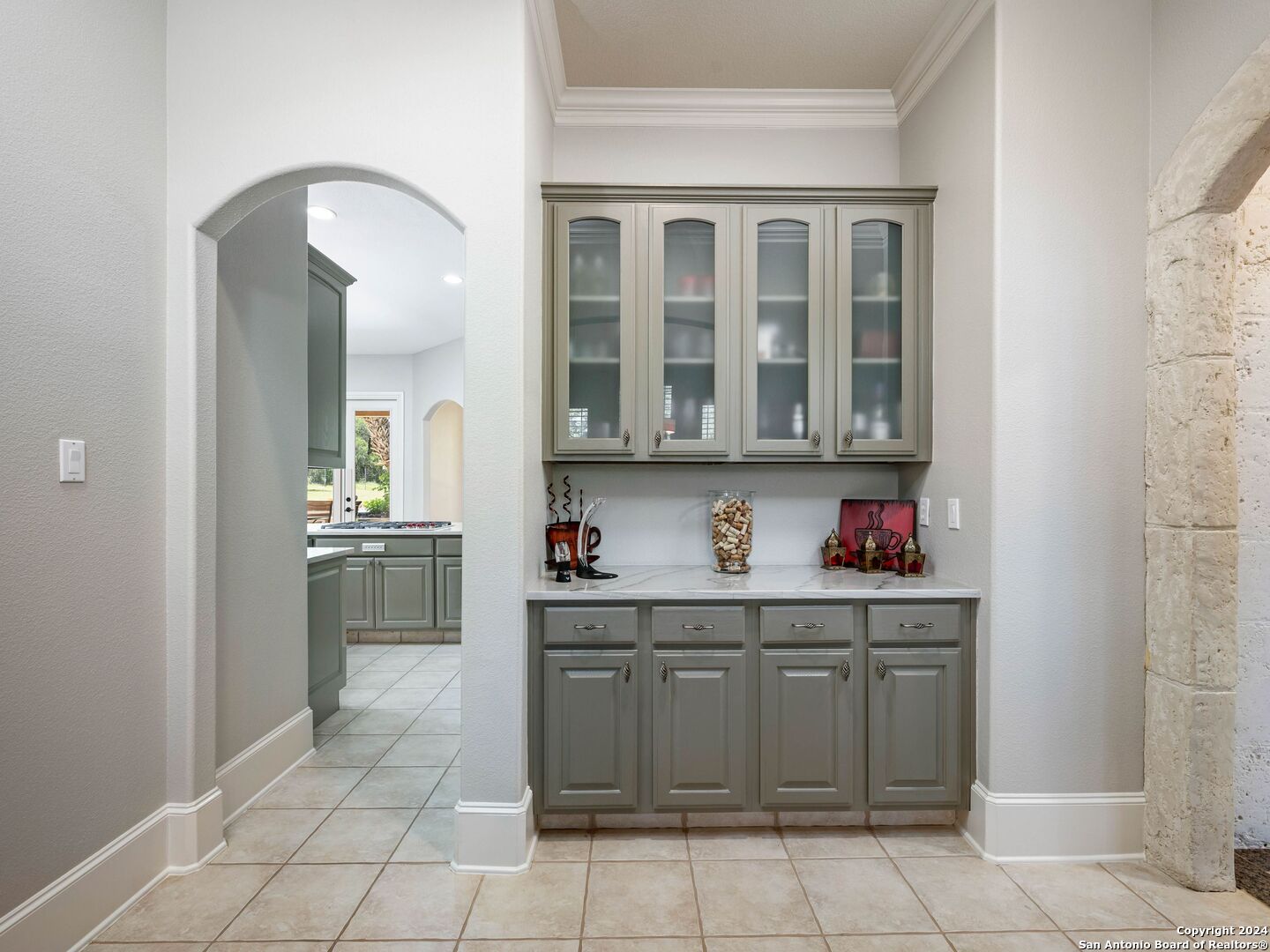 1722 GREYSTONE RDG