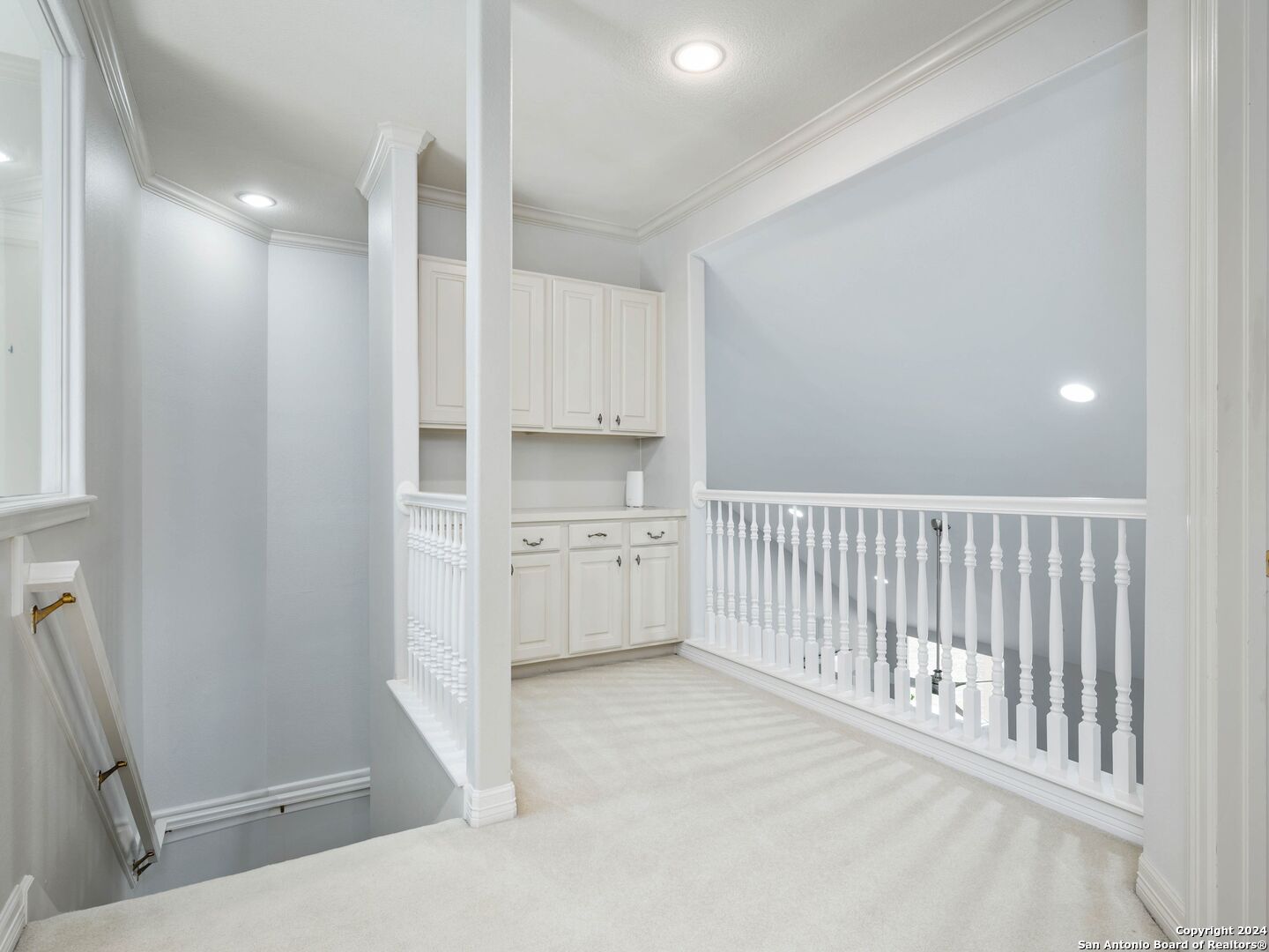 1722 GREYSTONE RDG
