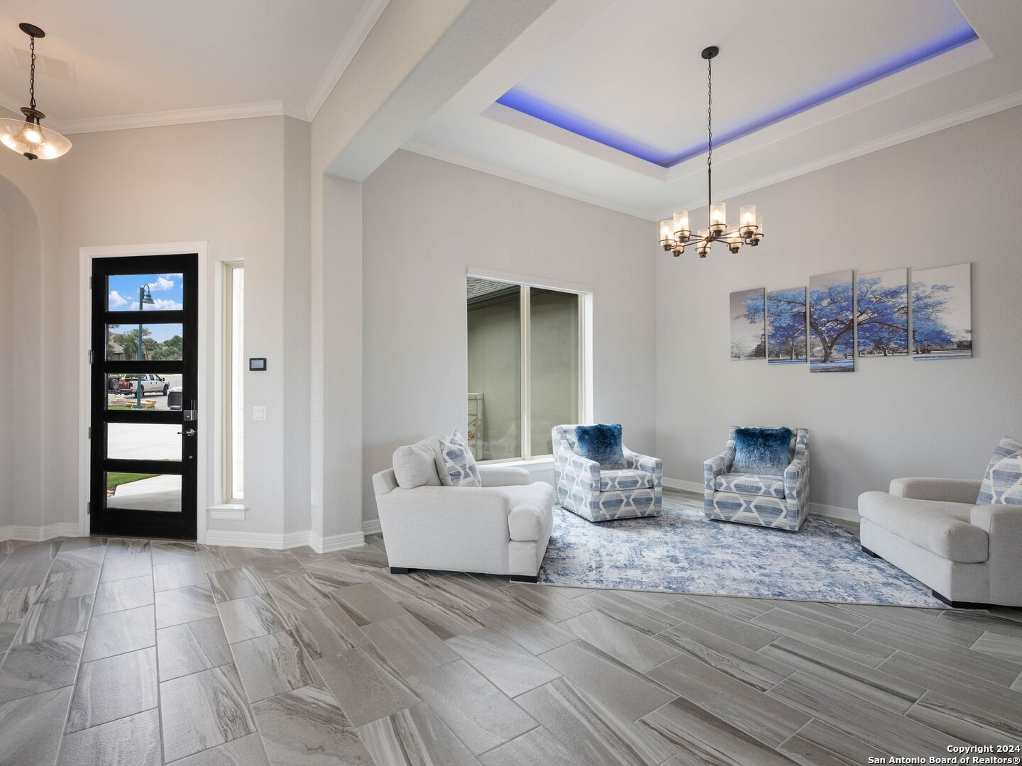 2215 CAPELLA RDG