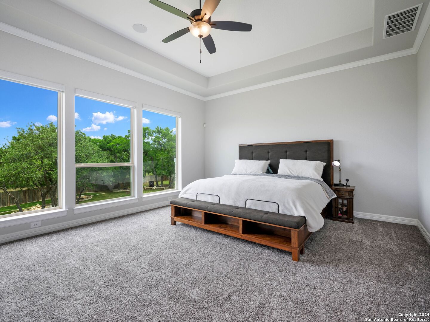 2215 CAPELLA RDG