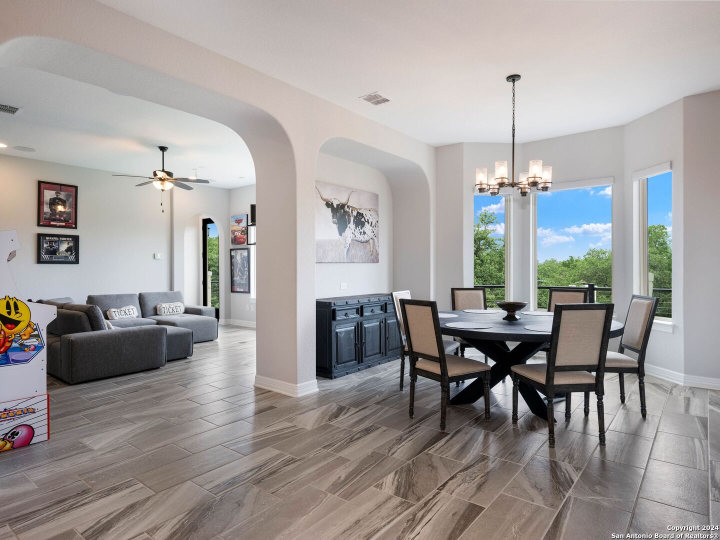 2215 CAPELLA RDG