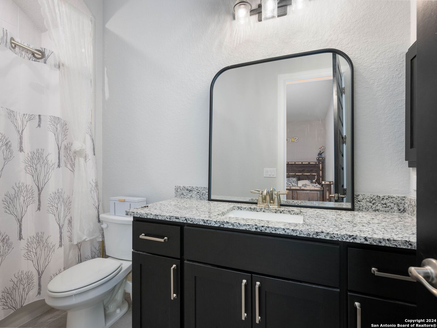 2215 CAPELLA RDG