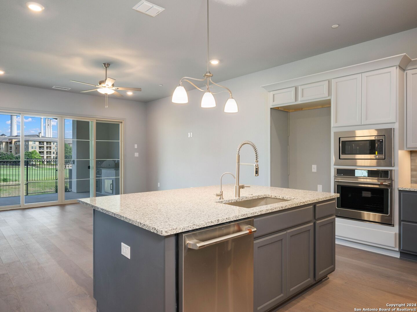 619 QUARRY HTS 619
