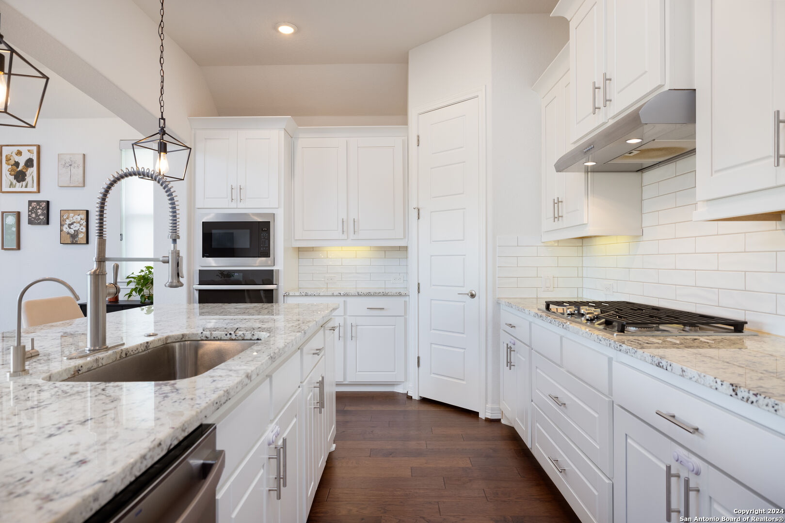 27204 DANA CREEK