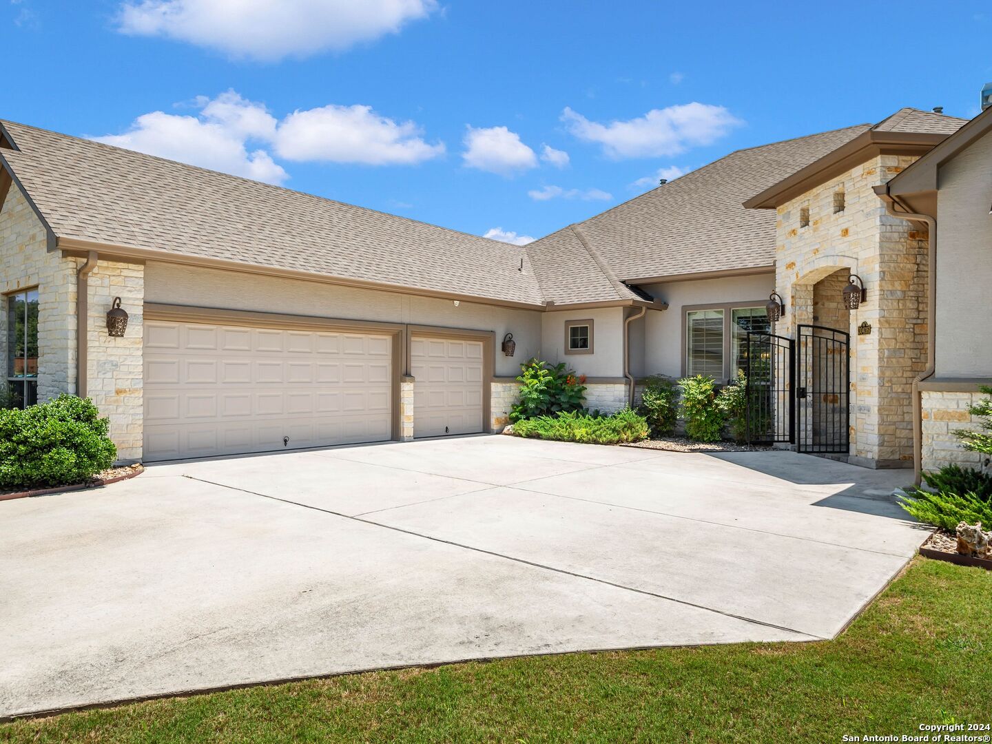 30416 SETTERFELD CIR