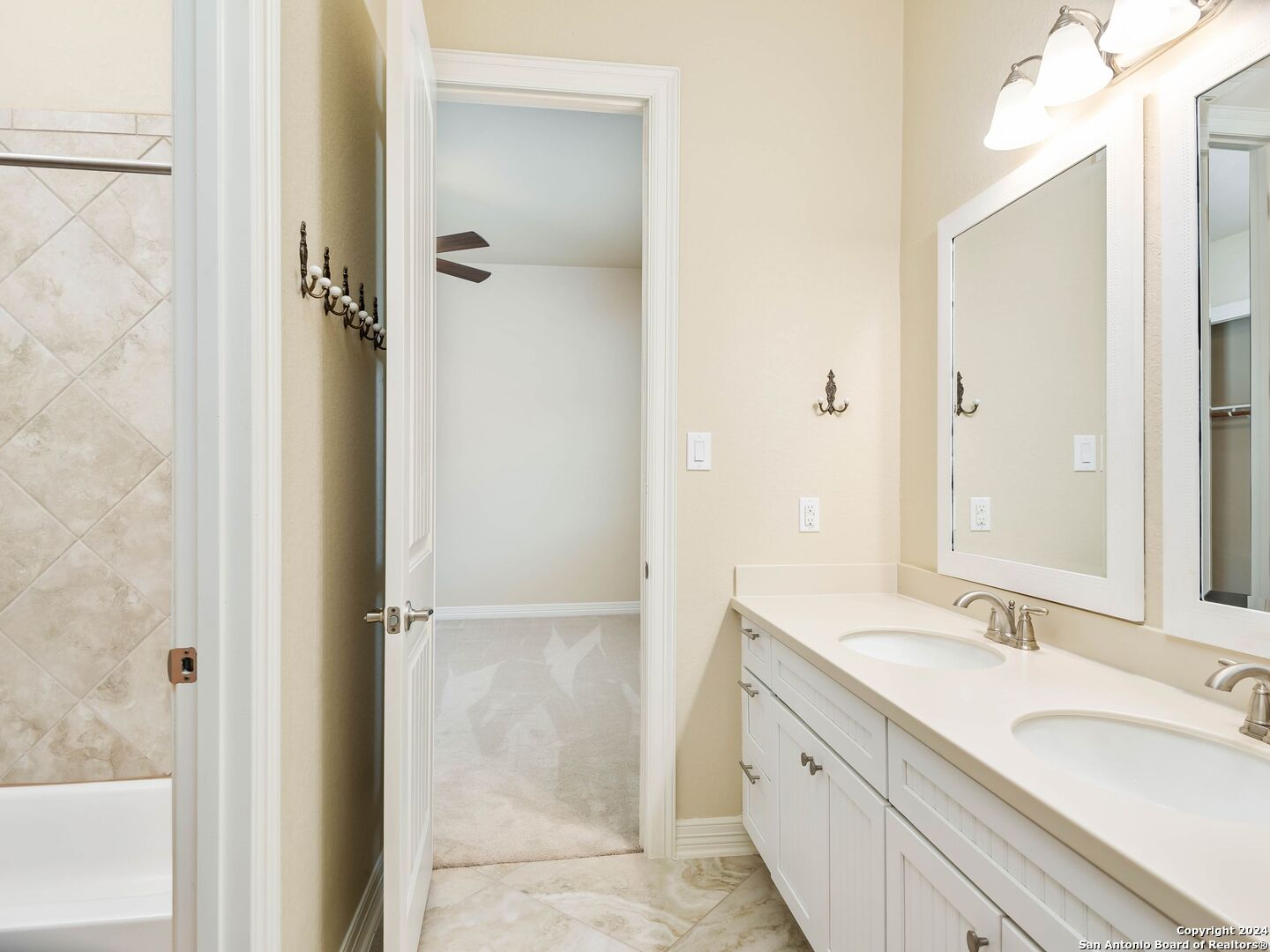 30416 SETTERFELD CIR