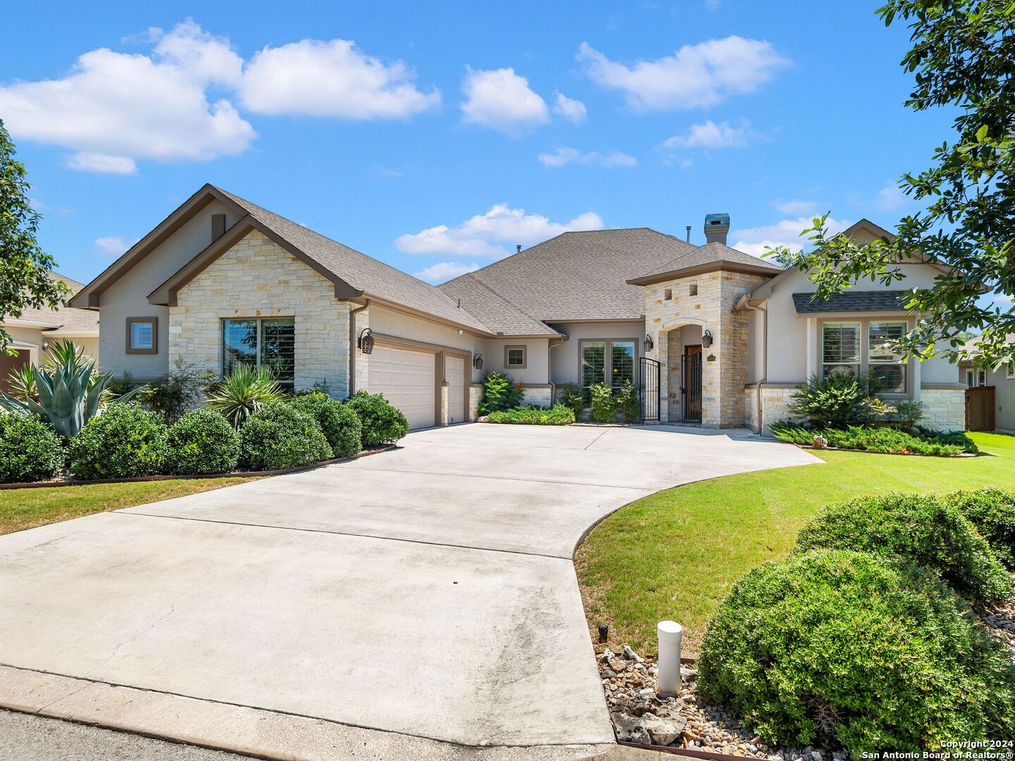 30416 SETTERFELD CIR
