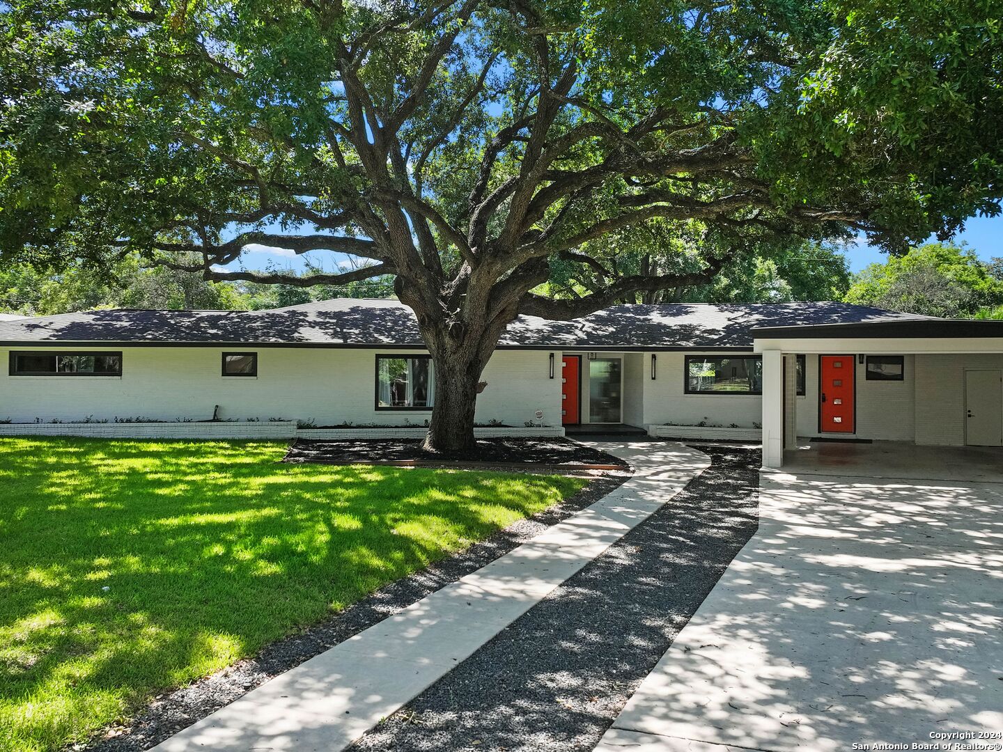 204 GLENTOWER DR