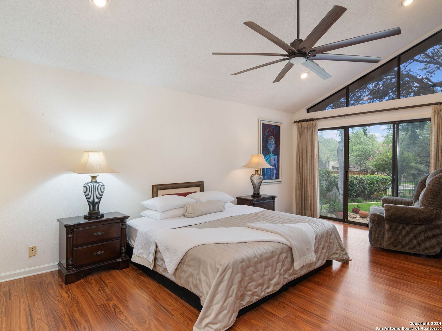 12711 Country Ridge