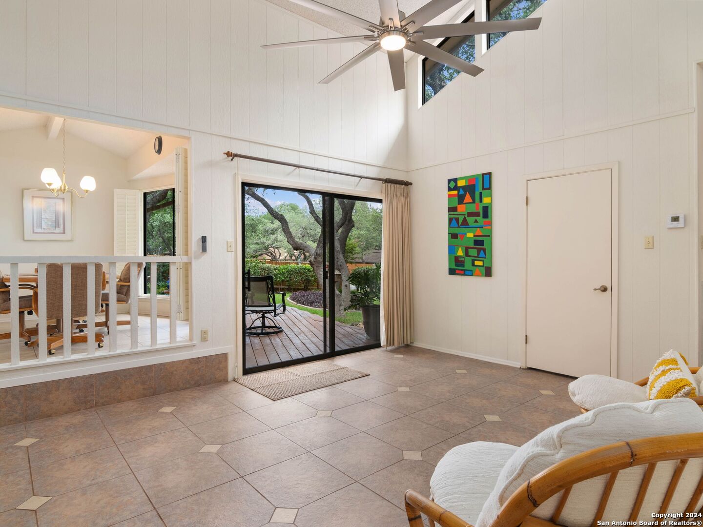 12711 Country Ridge