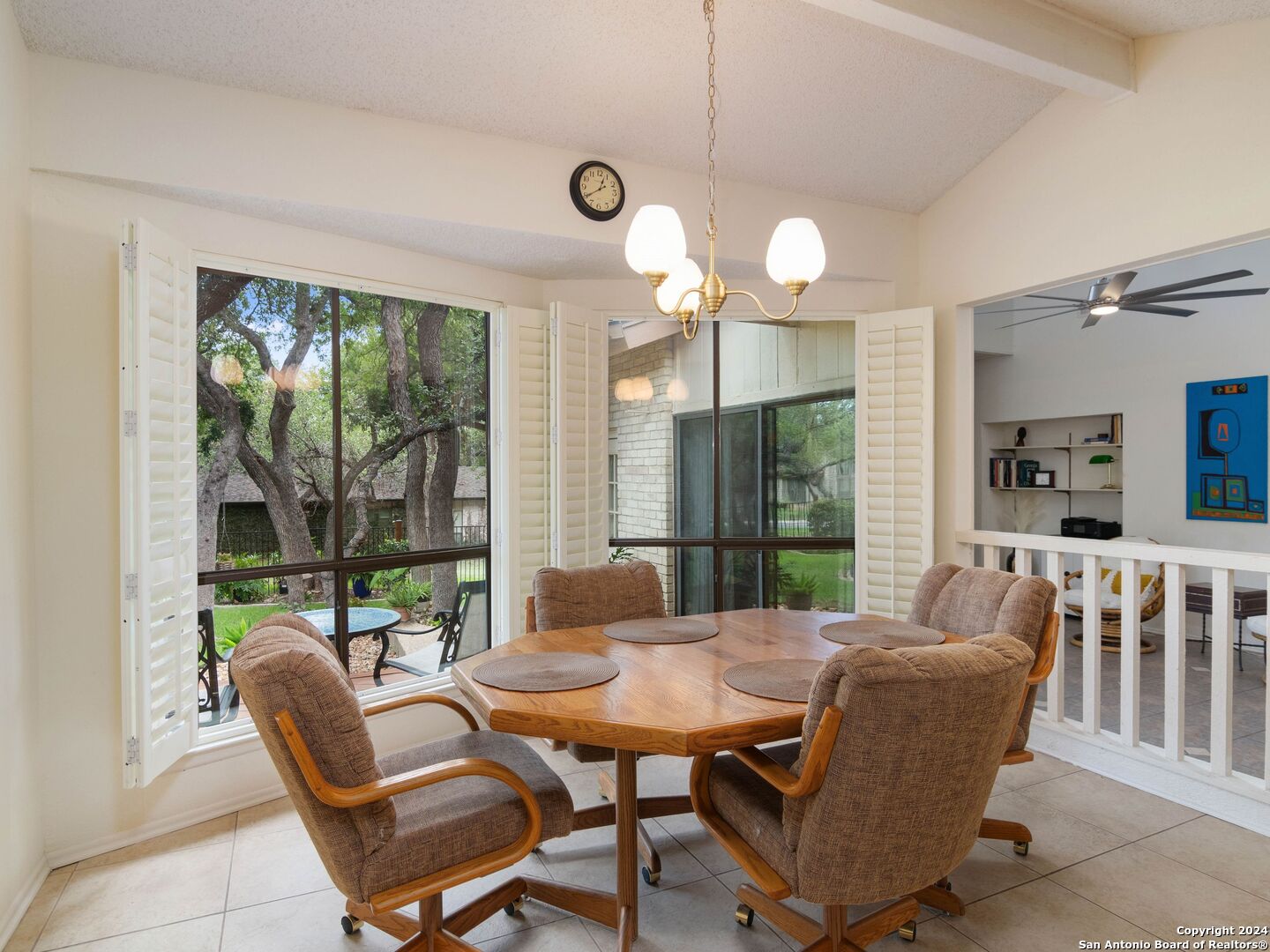 12711 Country Ridge