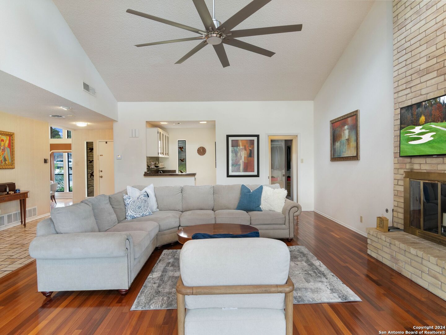 12711 Country Ridge