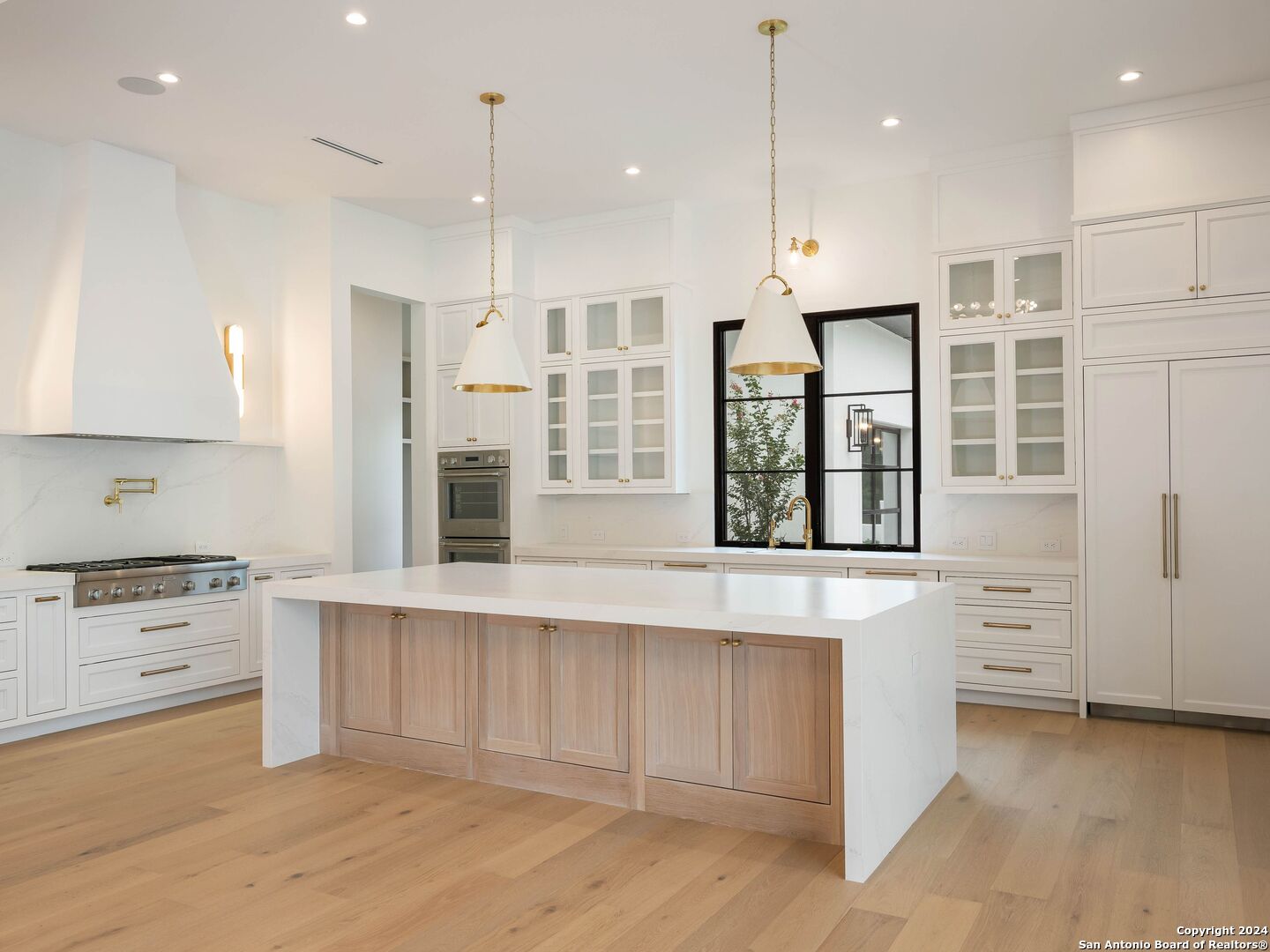 29 VINEYARD DR