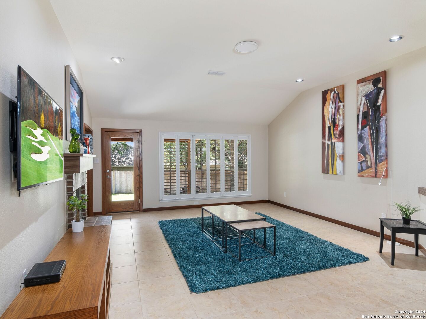 6510 AMBER OAK