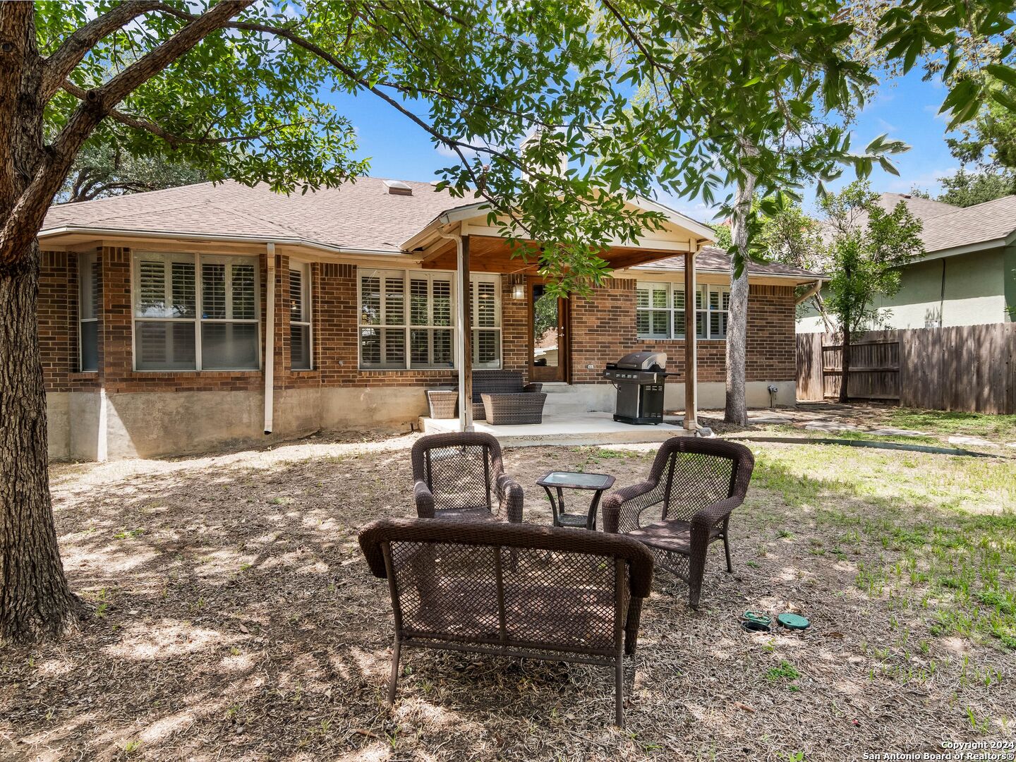 6510 AMBER OAK