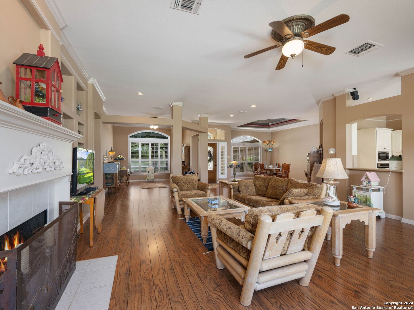 29814 FAIRWAY VISTA DR