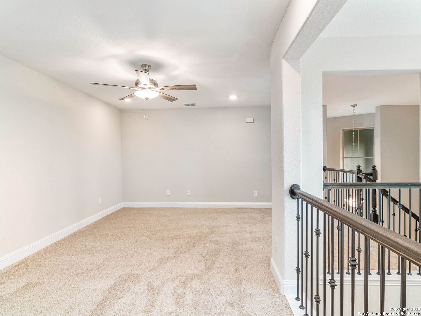 712 Pond Bluff
