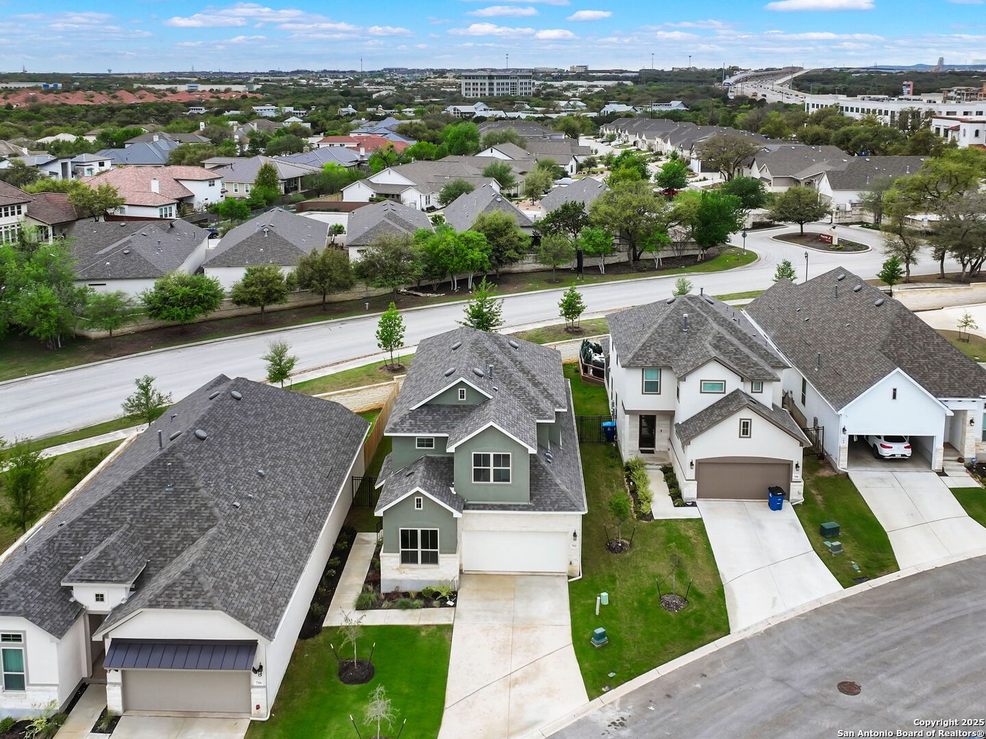 712 Pond Bluff