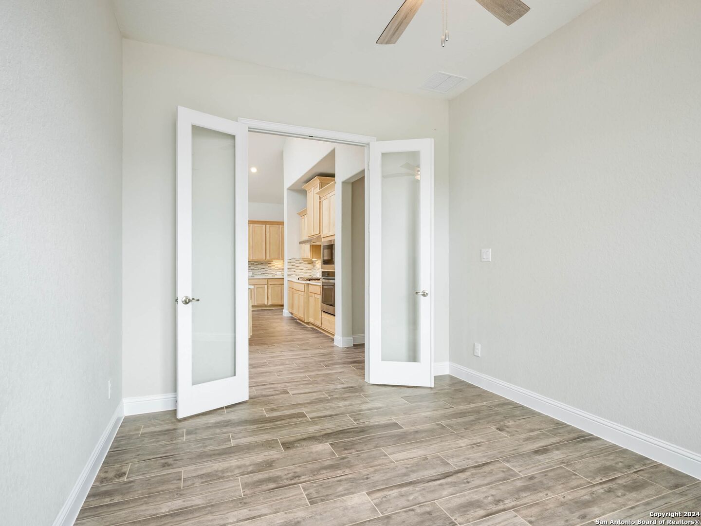 716 Pond Bluff