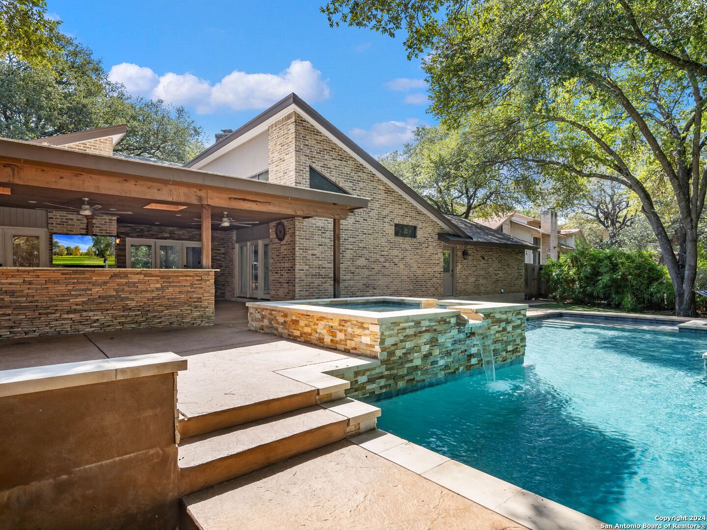 13151 N HUNTERS CIR