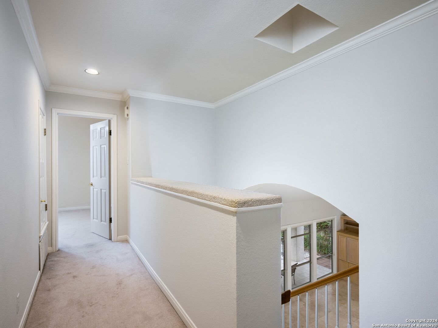 27 WINTHROP DOWNS