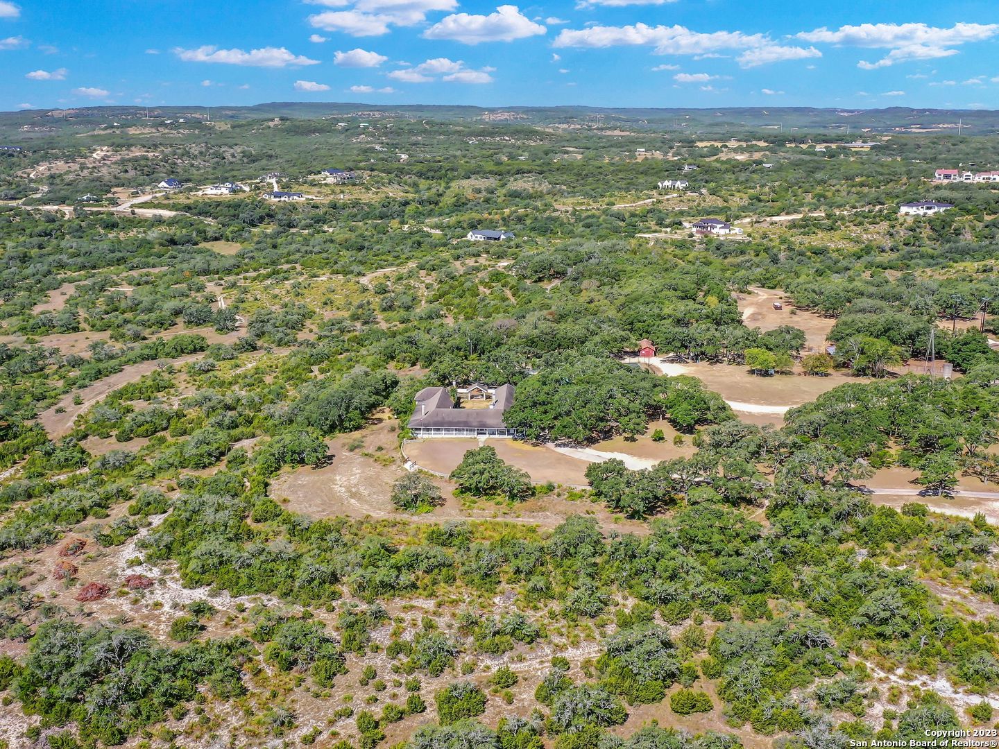 LOT 33 TOUTANT BEAUREGARD RD