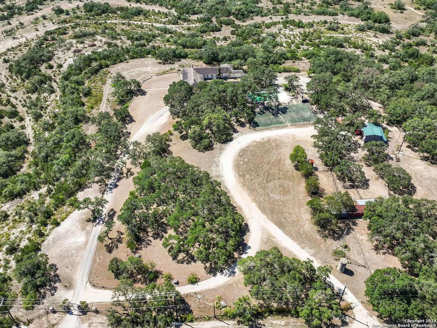 LOT 33 TOUTANT BEAUREGARD RD
