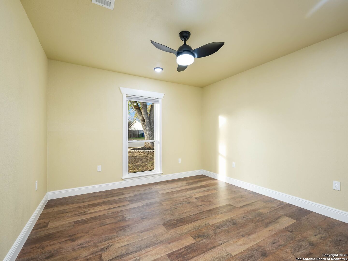 12906 LA QUINTA