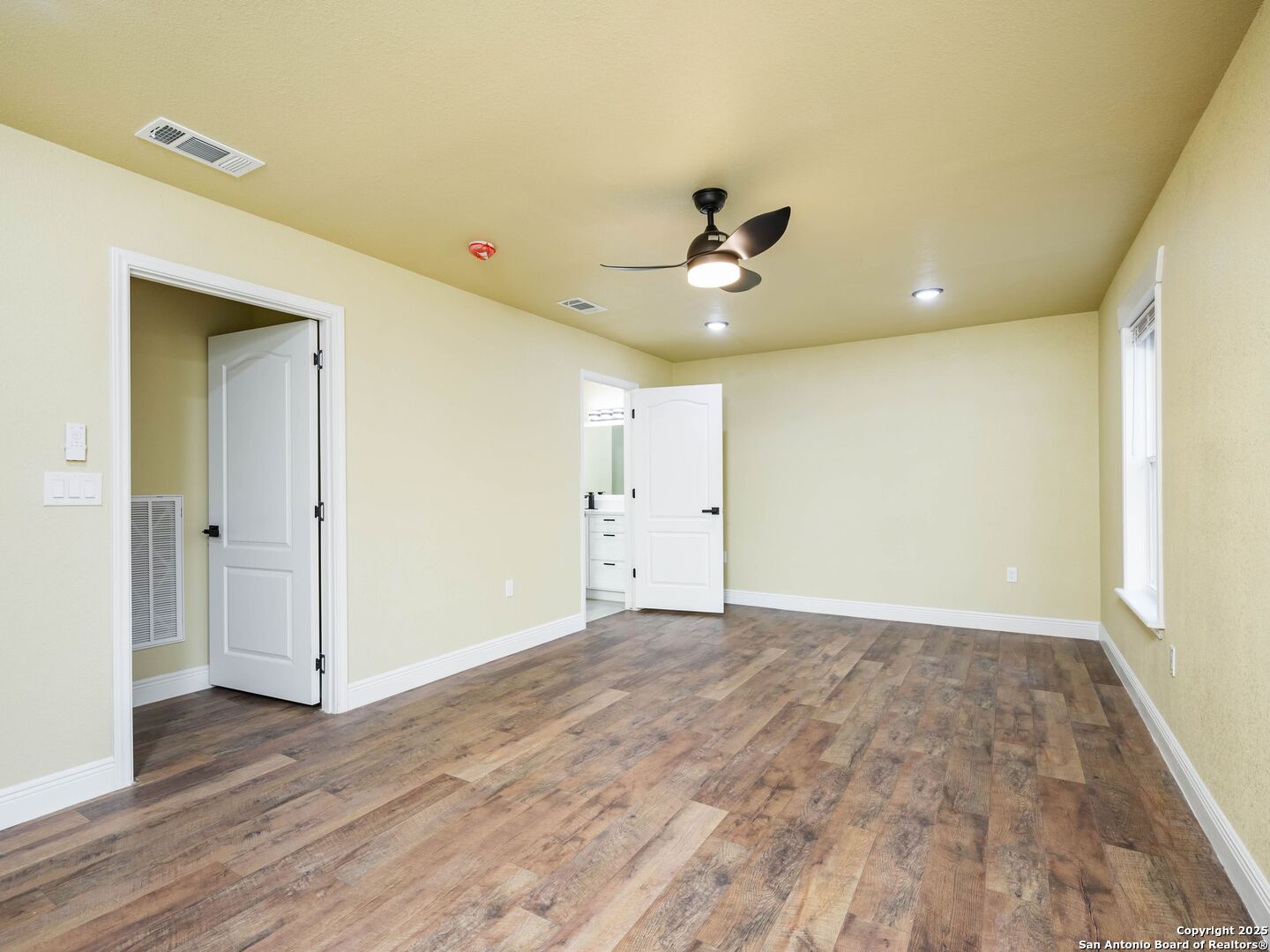 12906 LA QUINTA