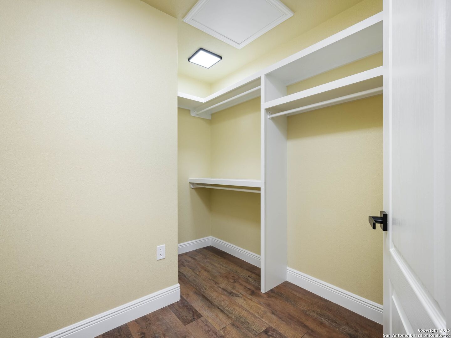 12906 LA QUINTA