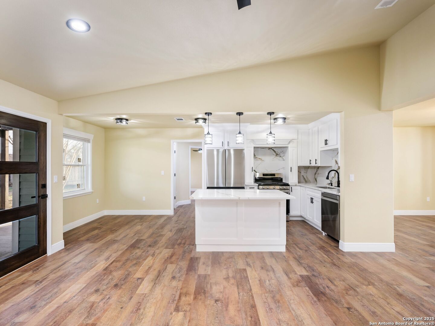 12906 LA QUINTA