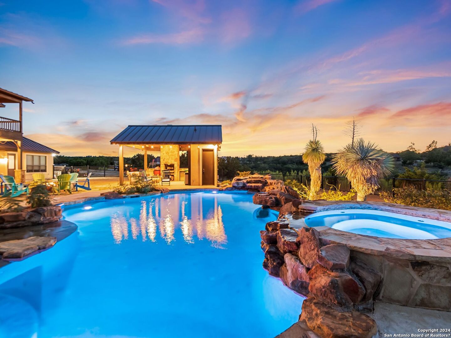1087 Diamond Ridge