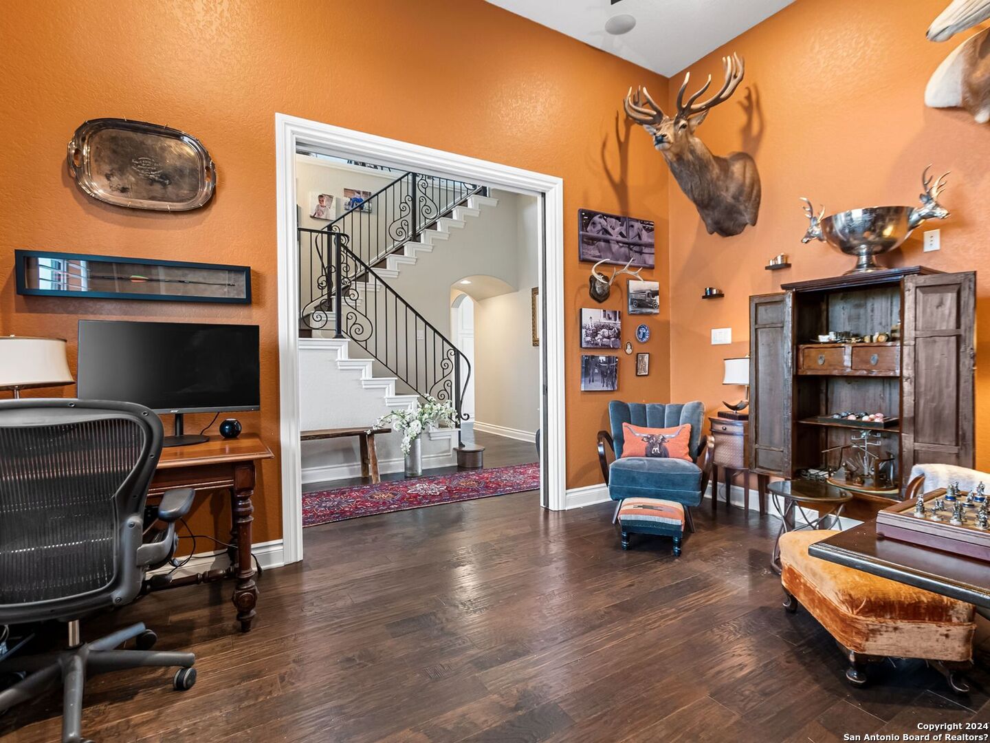 1087 Diamond Ridge