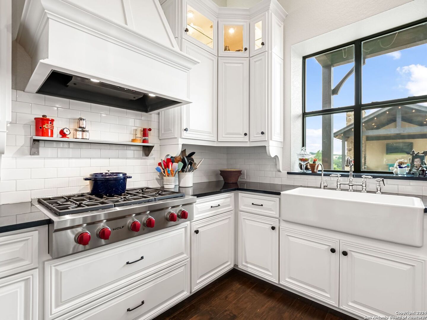 1087 Diamond Ridge