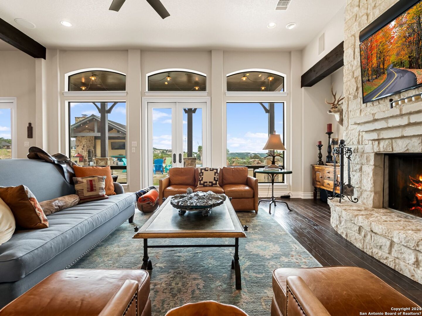 1087 Diamond Ridge