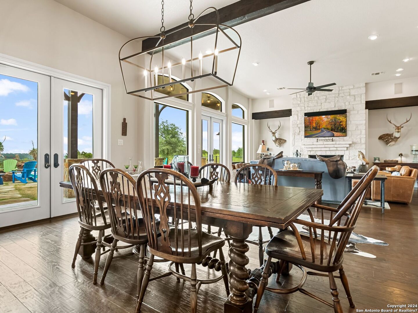1087 Diamond Ridge