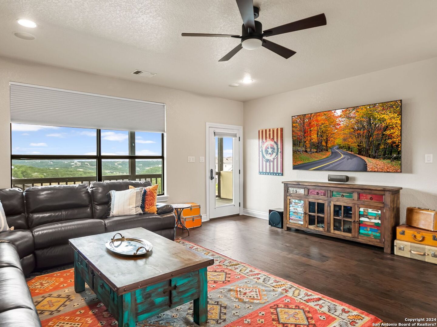 1087 Diamond Ridge