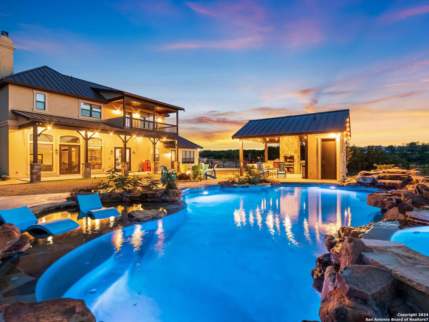 1087 Diamond Ridge